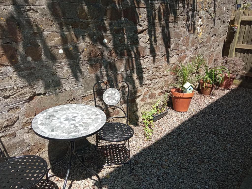 Ground Floor Apt With Garden & Parking Sleeps 2, Bodmin