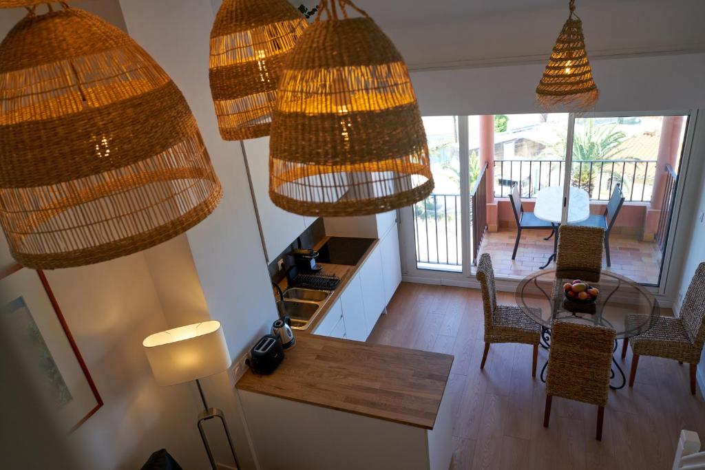 Vue Mer Panoramique Exceptionnelle l T2 Mezzanine Luxueux - 4