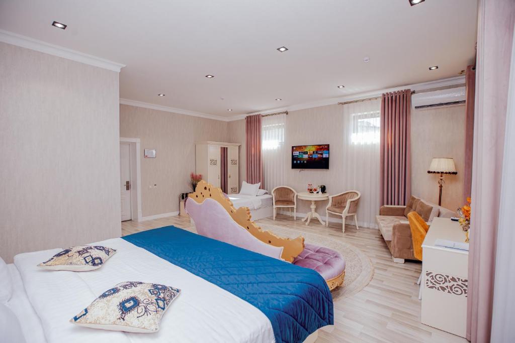 Silk Road Empire Hotel photo