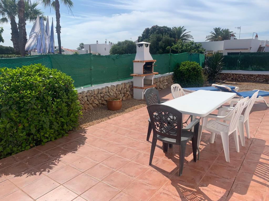Gran casa con Bonito Jardin - 1