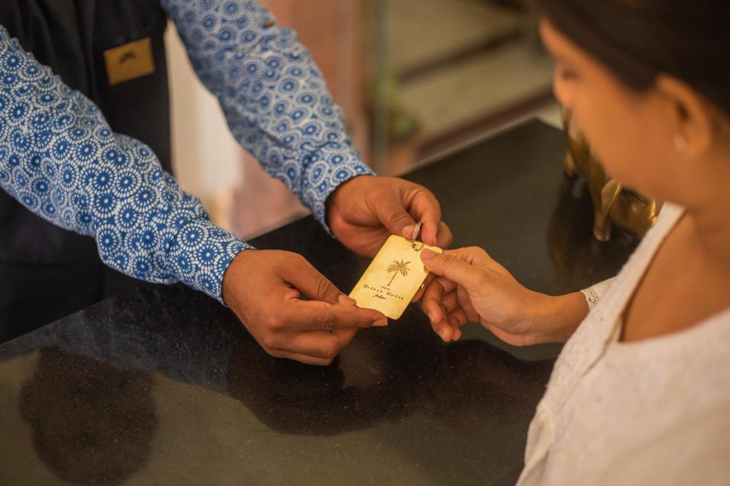 フロント・ロビー