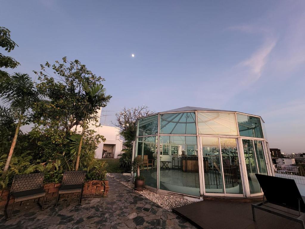 ทัศนียภาพภายนอกโรงแรม