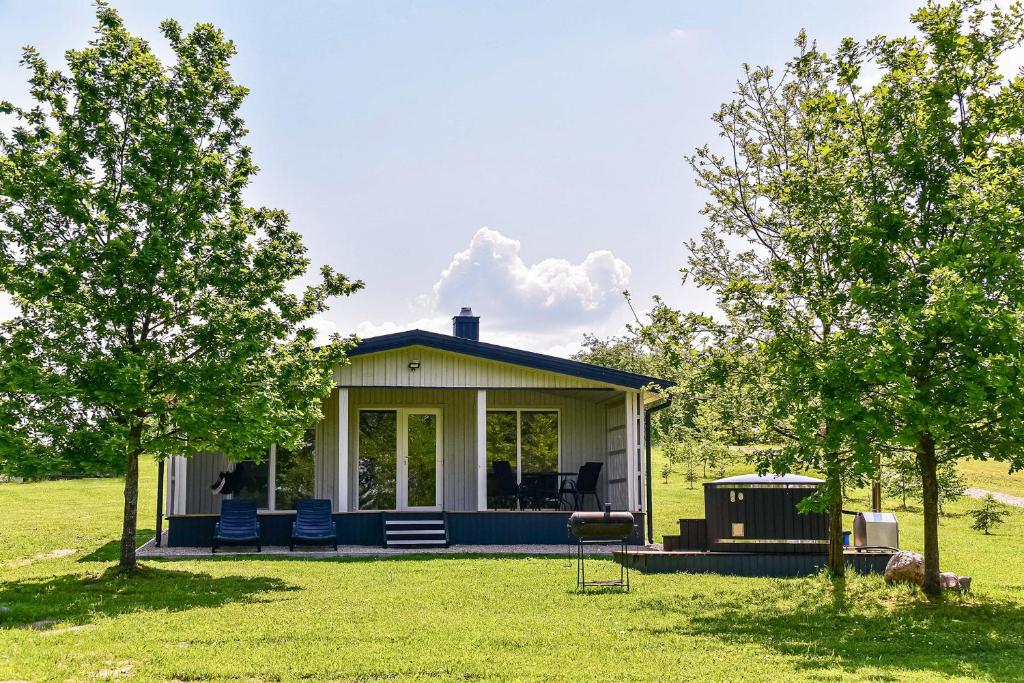 5 Nameliai, Kudariškės