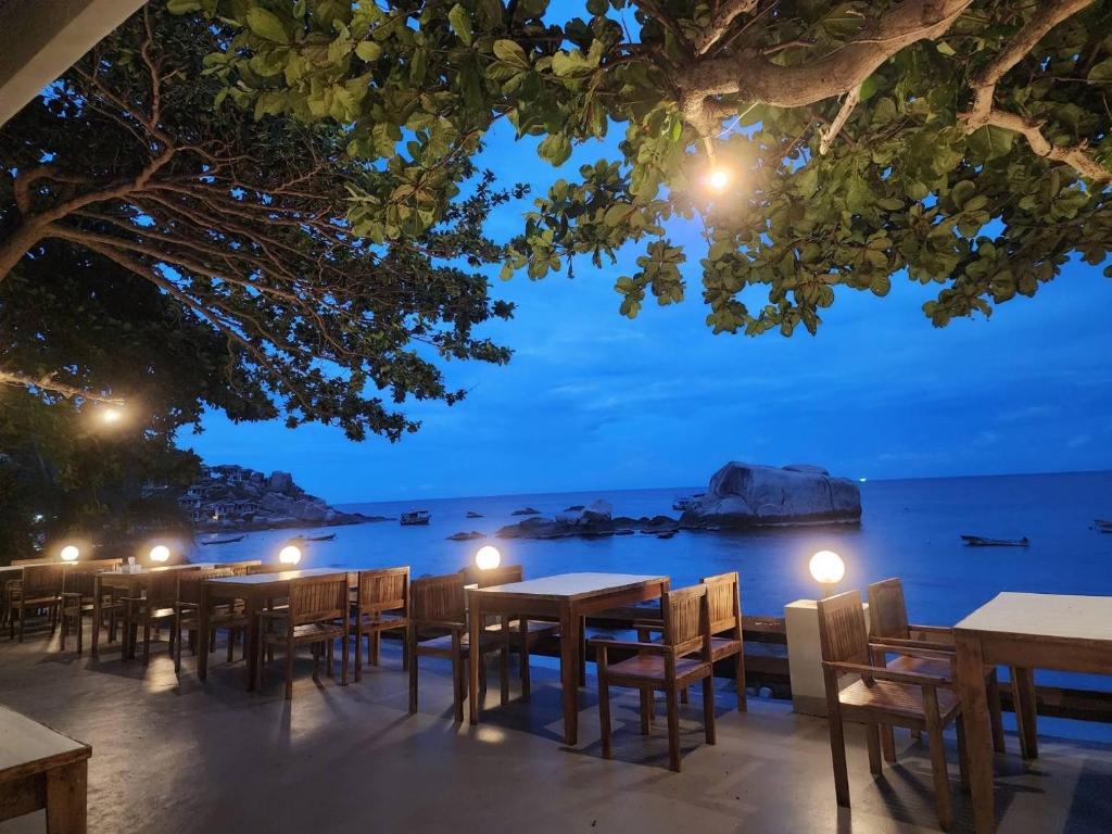 Mountain Reef Beach Resort photo