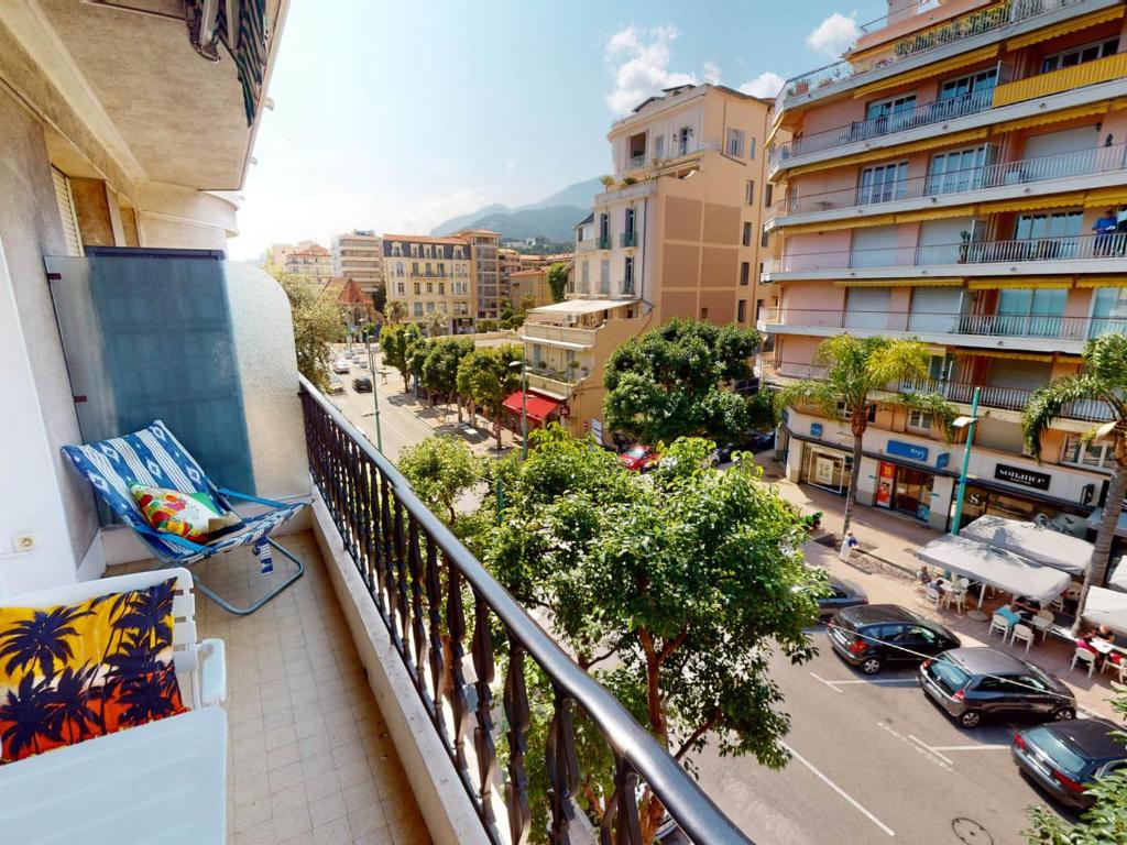 Agréable 2P moderne en centre-ville proche mer avec balcon - FR-1-196-333 - 1