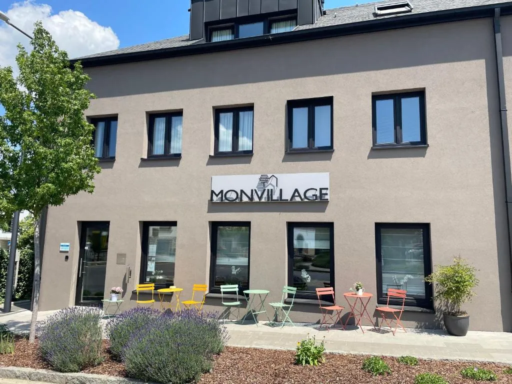 Hotel Monvillage，位于Mondercange的酒店