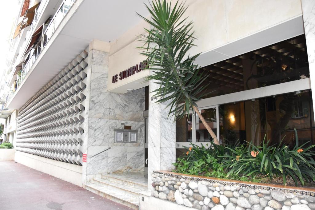 Beau studio centre Juan les Pins à 300m des plages - 2