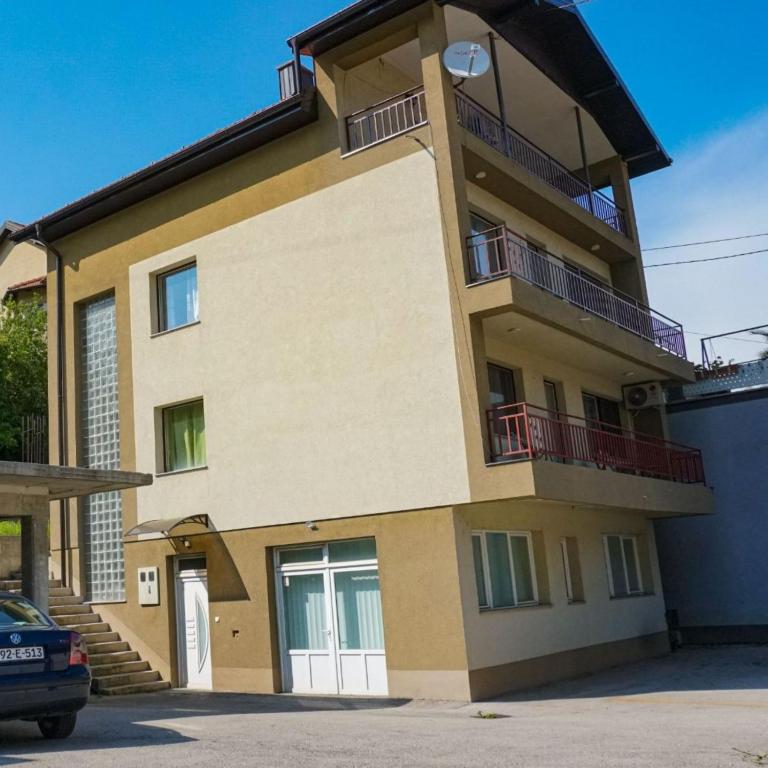 Sunshine Apartments Visoko - 2