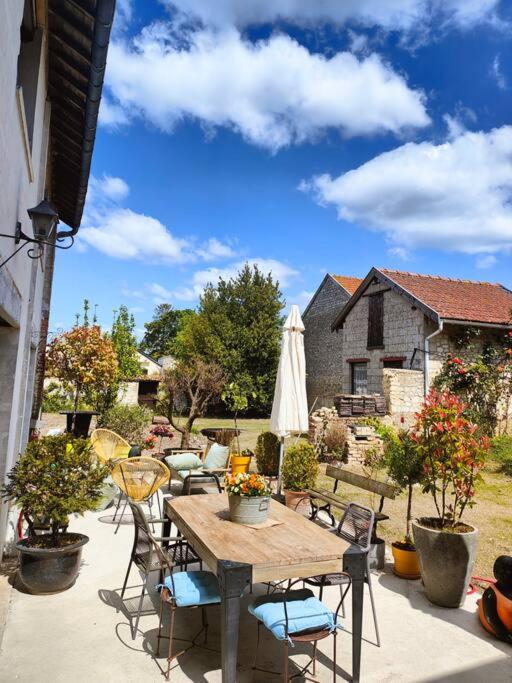 La parenthèse rémoise, Caurel