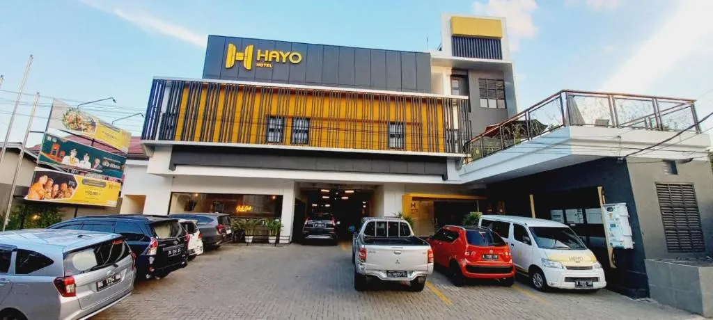 Hayo Hotel Palembang，位于Sukarami的酒店