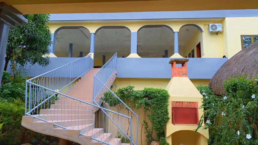 Chez Sabine, hotel in Abomey