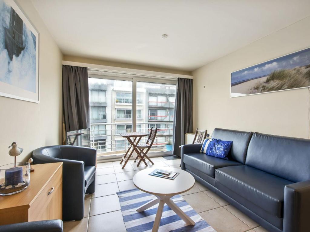 Studio in St-Idesbald with Sea View Balcony, Koksijde