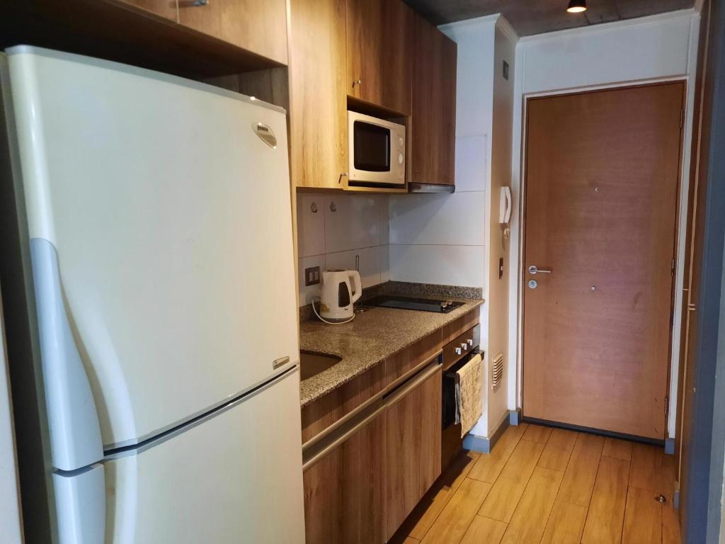 Depto ESTUDIO CON TERRAZA EN EDIFICIO BARCELONA - 4