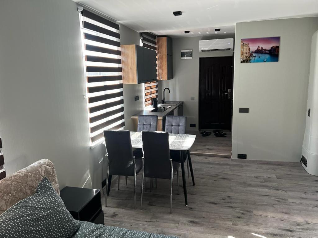 ML Place 4, Liepāja