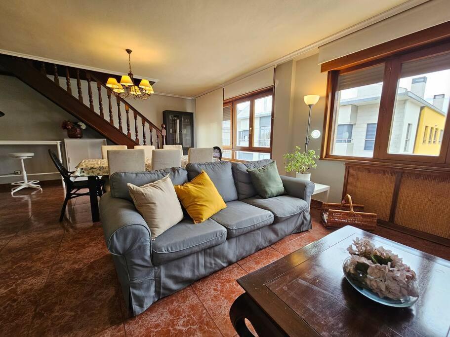 15A04 Duplex y garaje en centro, Llanes