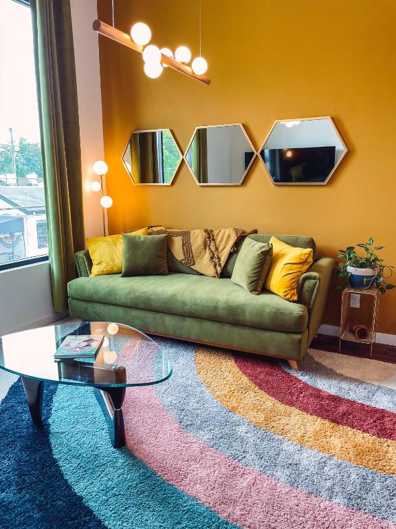 Vintage Vibes - Minutes From The Broadway Buzz, Nashville