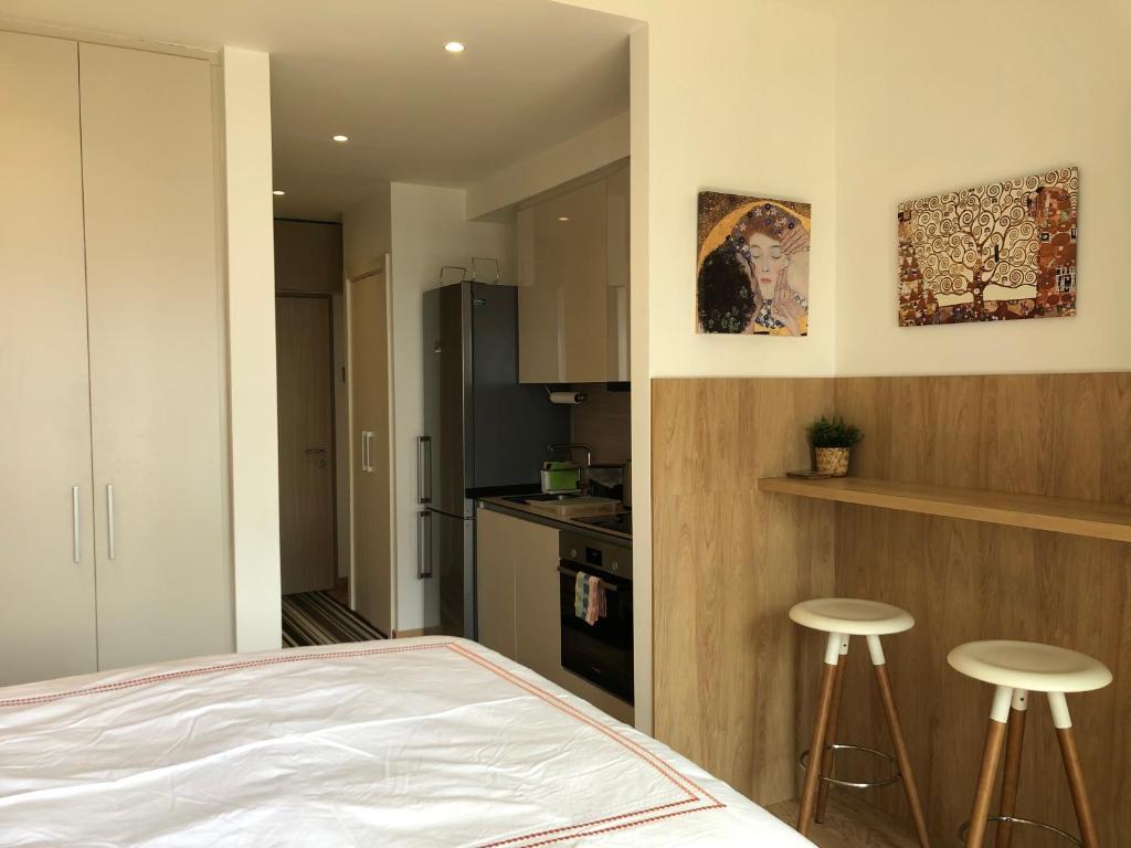 Cozy Belgrade Waterfront studio with Murphy bed - 5