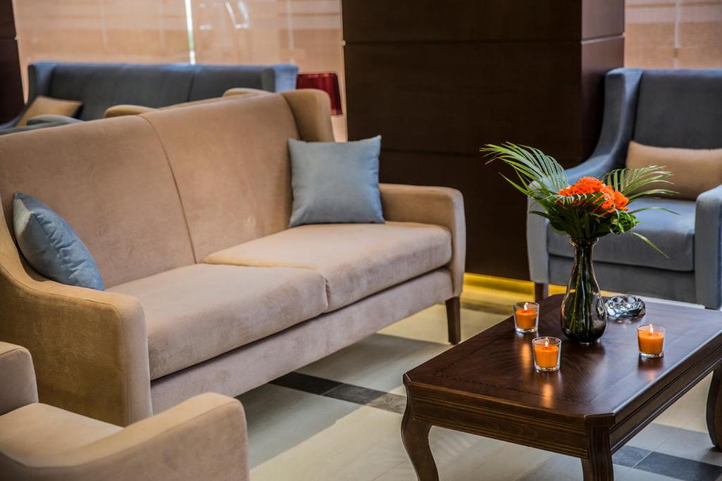 Naylover Hotel Suites photo