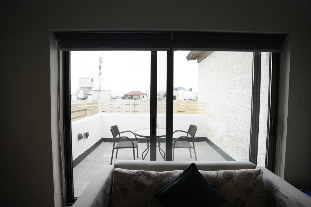 Naylover Hotel Suites photo