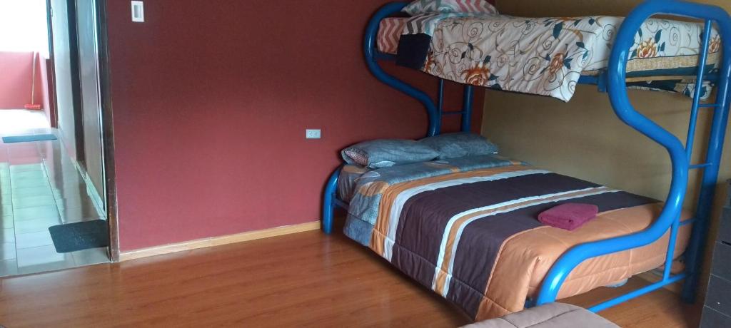 Departamento en el centro de la ciudad de Baños con netflix, wifi, garage gratuito y una excelente vista - 2