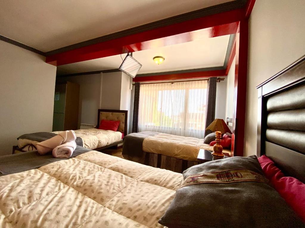 Quadruple Room with Private Bathroom