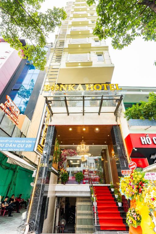 Khách sạn Bonka Luxury