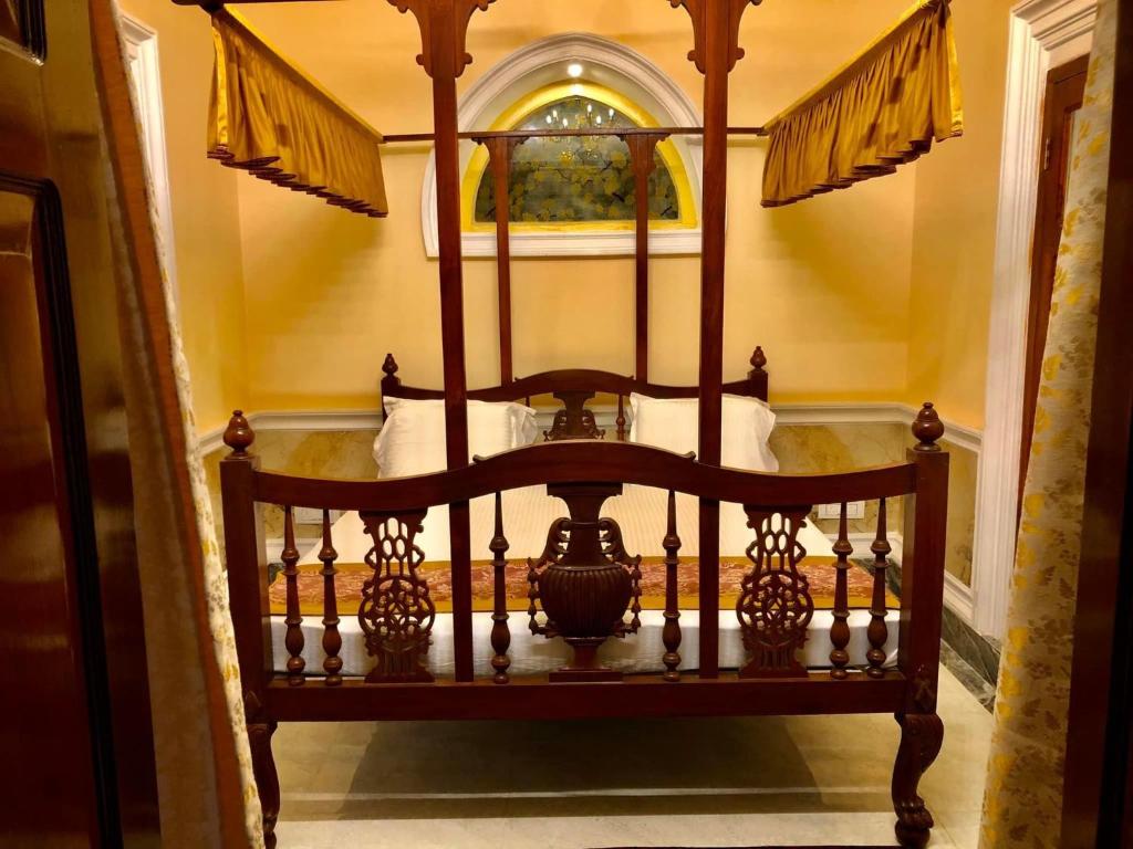 COSSIMBAZAR PALACE OF THE ROYS ( RAJBARI) photo