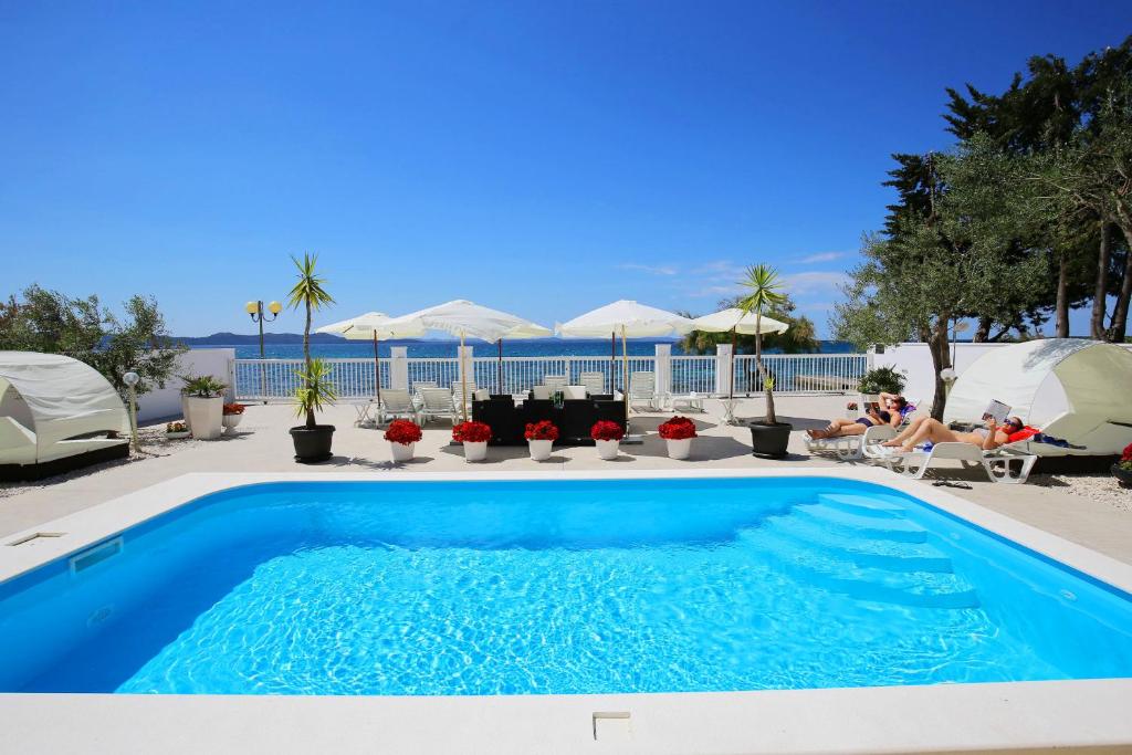 Villa Triana photo