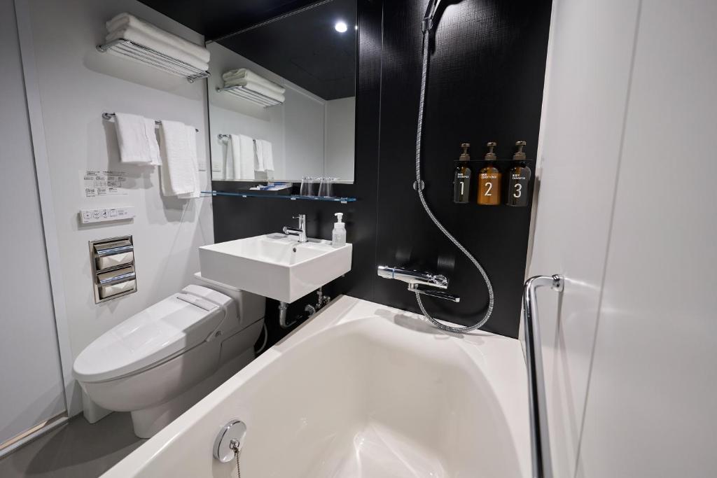 Hotel Resol Trinity Osaka photo