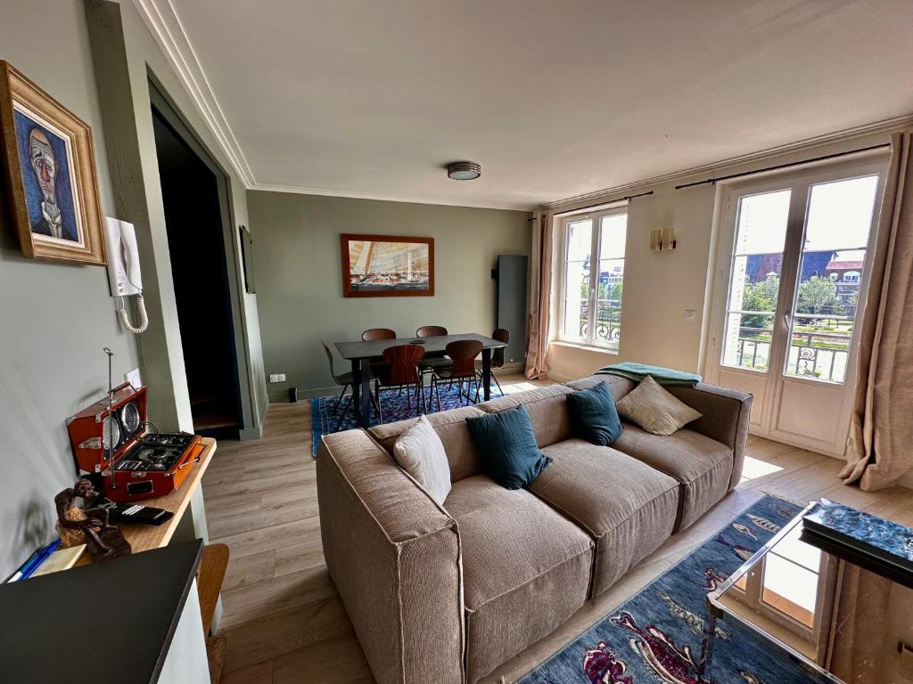 Appartement de charme entier, ambiance maison avec vue, Trouville-sur-Mer