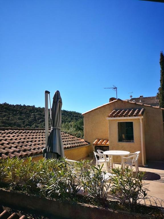 Belle maison vue montagne avec piscine privée à 5 minutes de la mer et village.i - 4