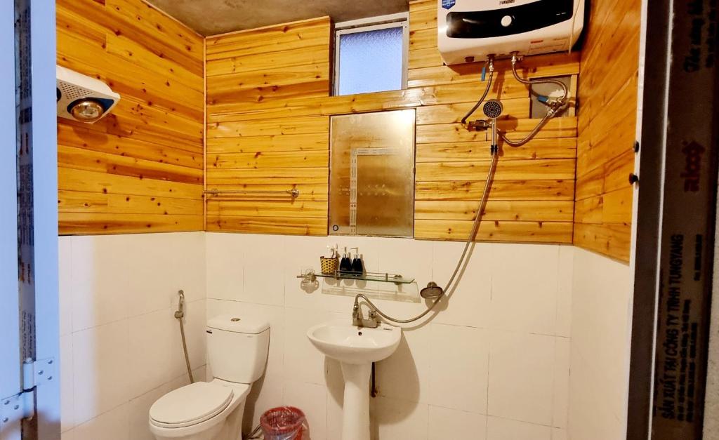 Bac Ha Threeland homestay photo