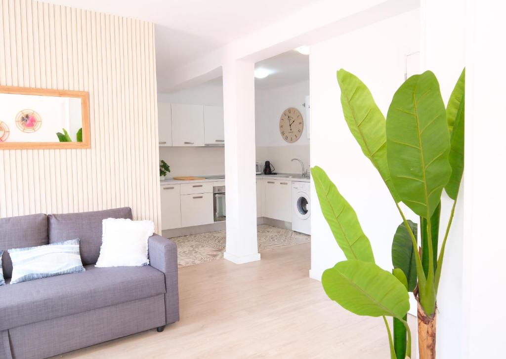 LOVELY APARTMENT - 3