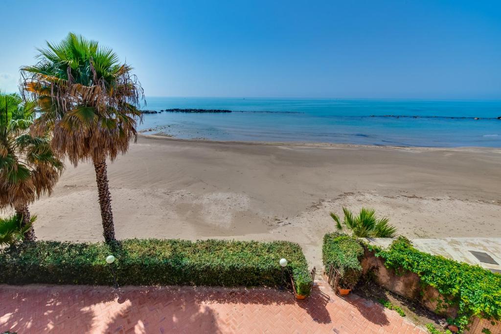 Fauci Holiday Home by Biddizzi Rari - Accesso diretto alla spiaggia, vista mare - 4