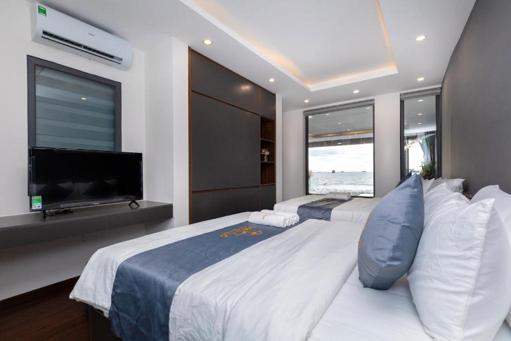 The Palm Villa 24 Luxury – 6 Bedroom , Karaoke, Bi-da