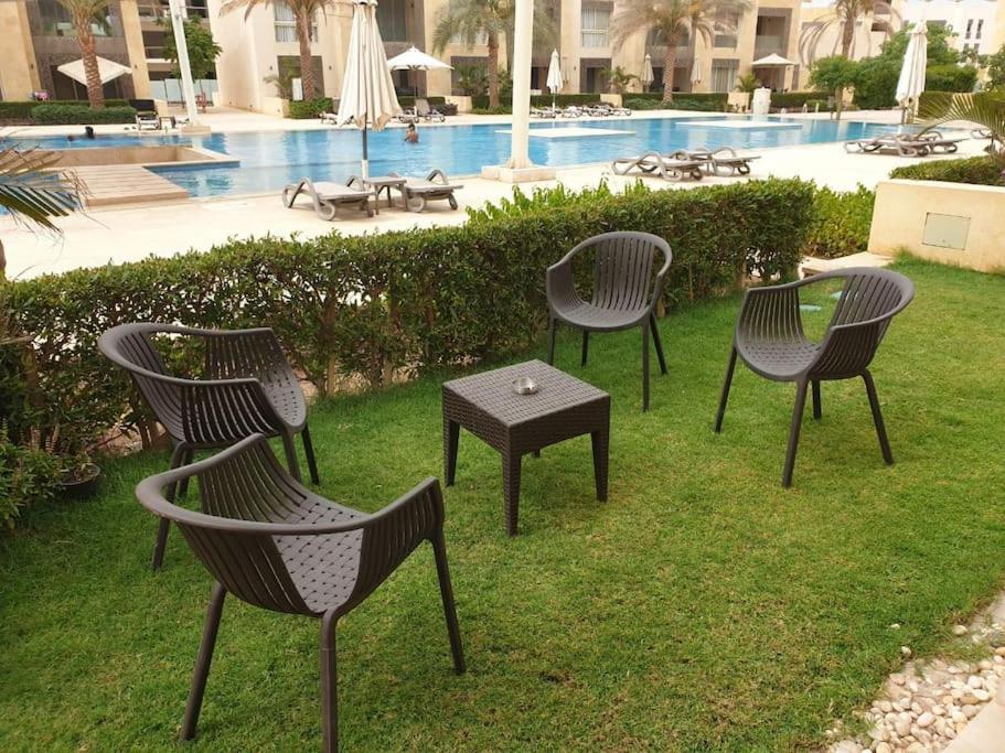 Mangroovy - Delicate 1BR Ground floor by the Pool, Hurghada