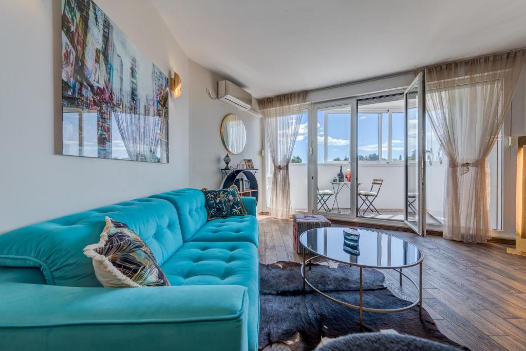 LORI APARTMENT, Split