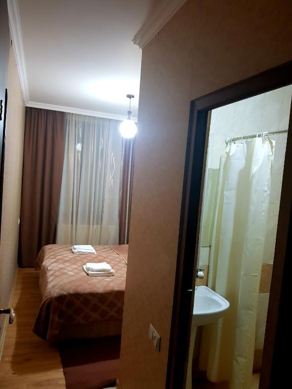 Guest House on V. Pshavela 50 photo
