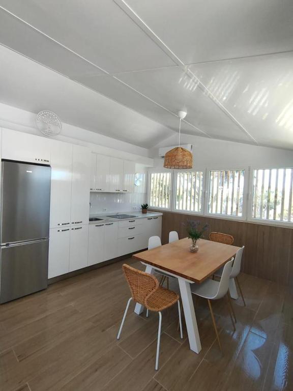 Apartamento Mistral 5, con piscina y parking. - 5