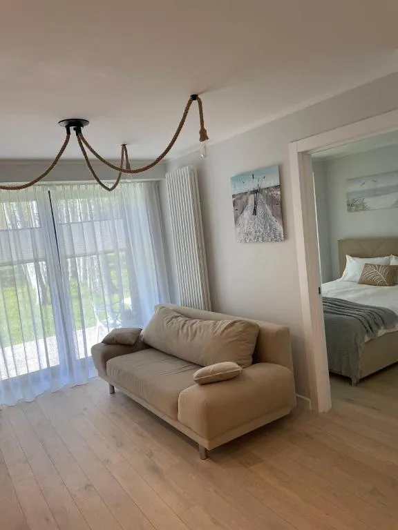 Three By The Sea apartments at Albatross Home, Hotel in Ķesterciems