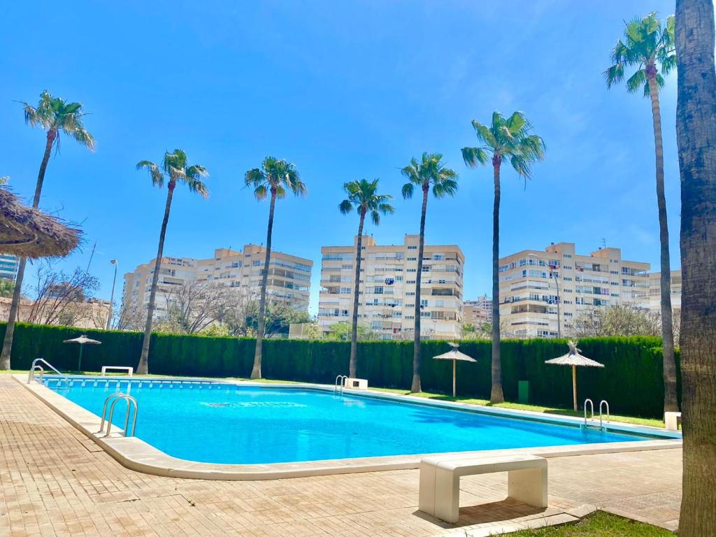 Apartamento Atenas Piscina 4 pax, Inmobiliaria Leo Playa de San Juan - 1