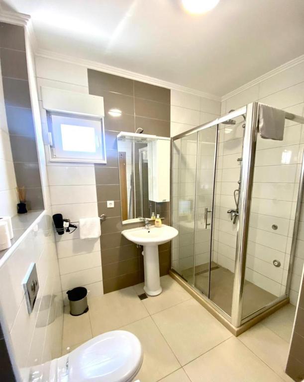 Apartments Domane Nenad photo