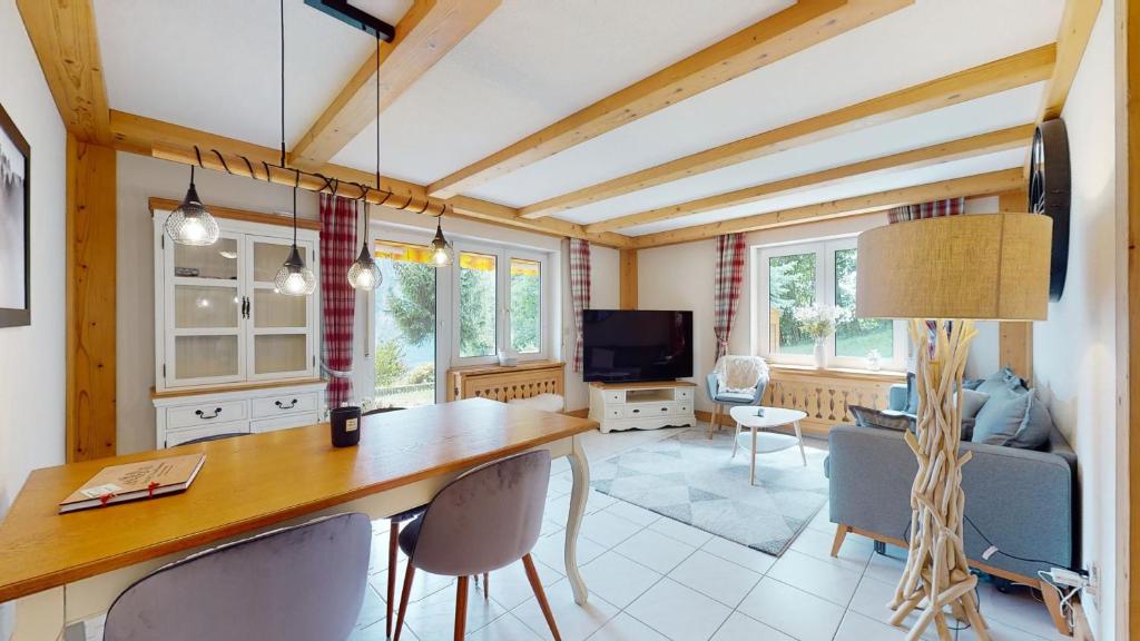 Cosy apartment surrounded by nature in Varen - Salgesch region, Varen