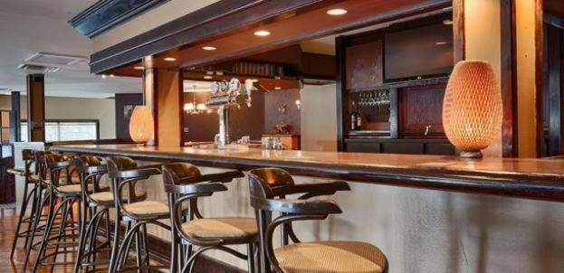 Pub/Lounge