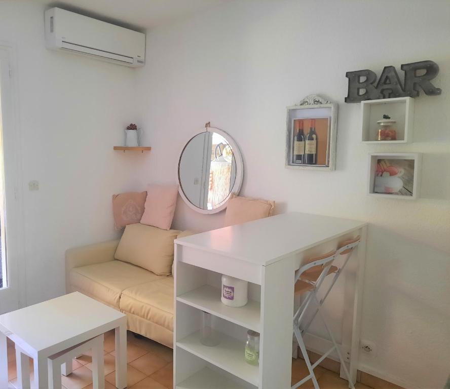 Cavalaire sur mer Appartement T3-160 m plage - 800 m Centre-ville. Park - 4
