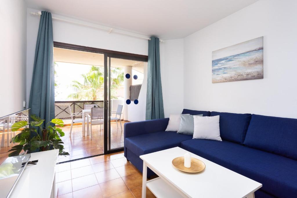 Sun and relax in Golf del Sur, San Miguel de Abona