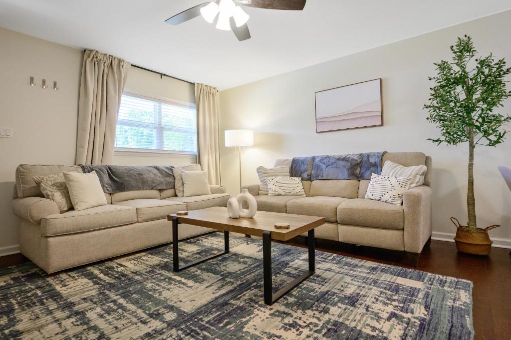 Quaint Hillsborough Stay 20min to UNC and Duke A