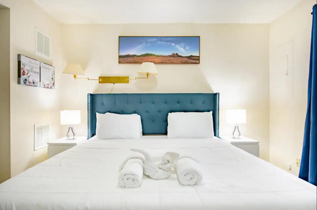 Cozy Entire Guest Suite by IAD Intl. Airport with Private Entrance