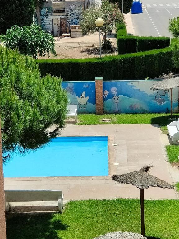 Mar i piscina Canet playa - 2