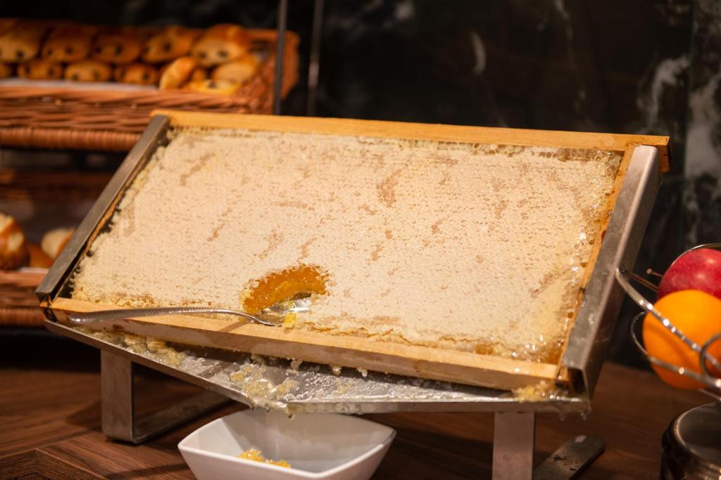 อาหารและเครื่องดื่ม